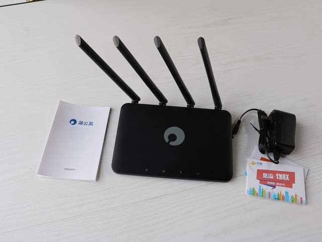 把用不完的流量变成宽，4G路由器蒲公英X4C使用体验