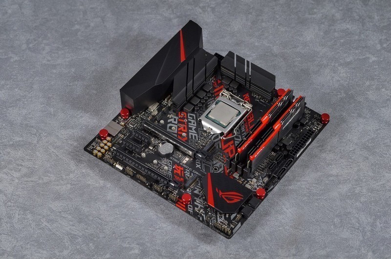 LOFT 主机开启 德商必酷 SILENT BASE 802 装机体验