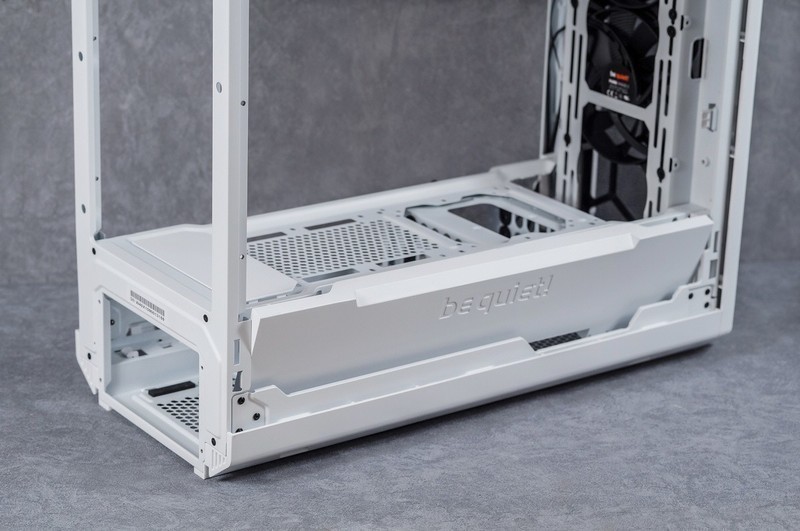 LOFT 主机开启 德商必酷 SILENT BASE 802 装机体验