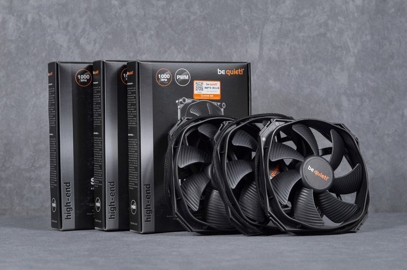 LOFT 主机开启 德商必酷 SILENT BASE 802 装机体验