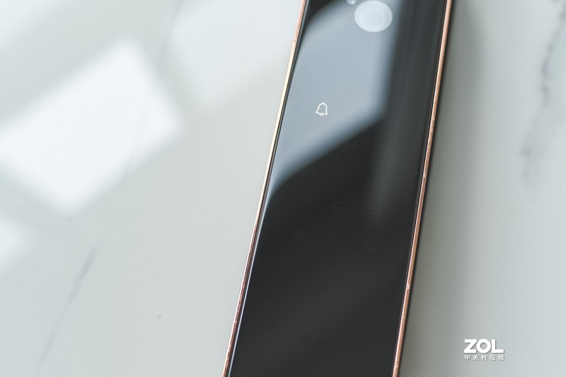 从伪智能到人脸识别，新旗舰德施曼R8，只为服务好更安全的家