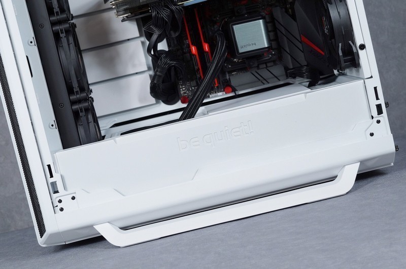 LOFT 主机开启 德商必酷 SILENT BASE 802 装机体验