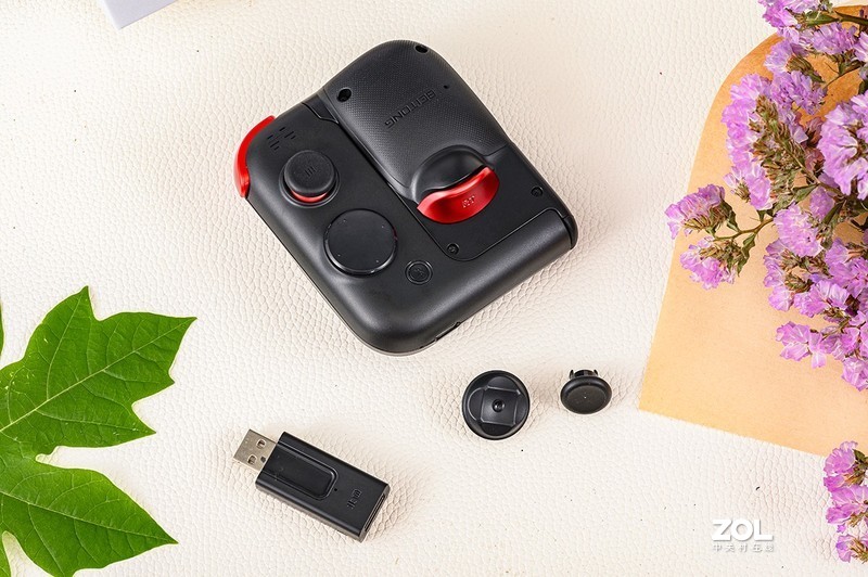 组合灵活，单边双边创新玩法，北通G2手游手柄迎接新赛季