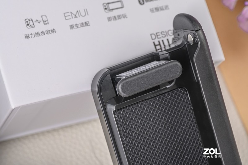 组合灵活，单边双边创新玩法，北通G2手游手柄迎接新赛季