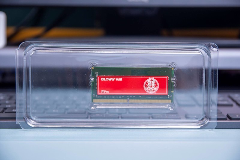 花最少的钱给笔记本升级，16GB双通道内存，写入性能提升超100%