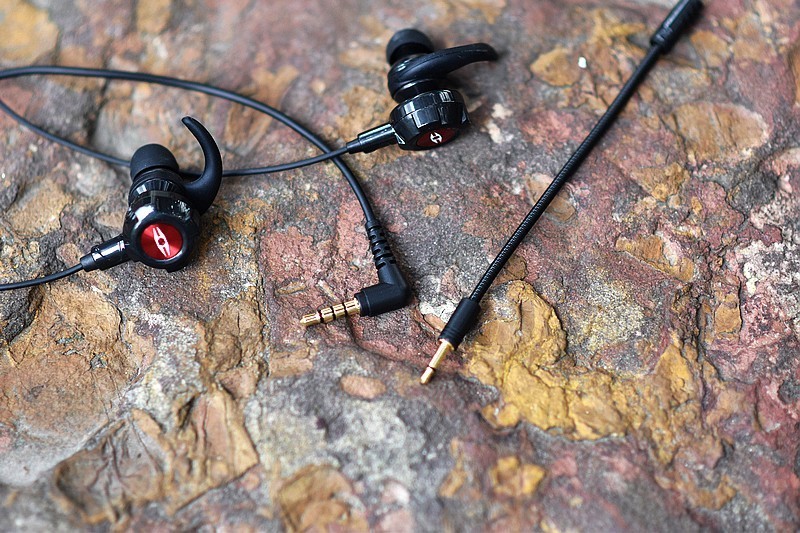 双麦体验 掌握战局 得胜“驰SPRINT”电竞耳机