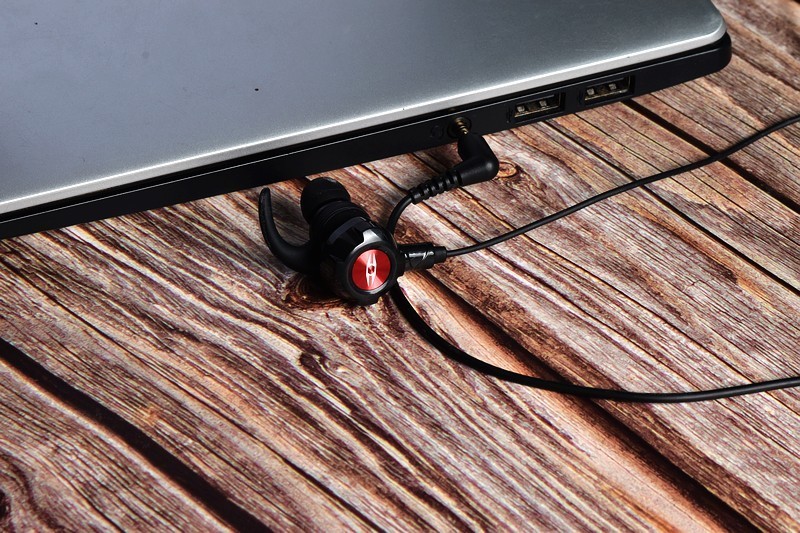 双麦体验 掌握战局 得胜“驰SPRINT”电竞耳机