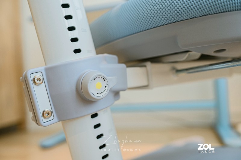 有孩子必买系列：你知道学习桌怎么选吗？乐歌电动儿童学习桌分享