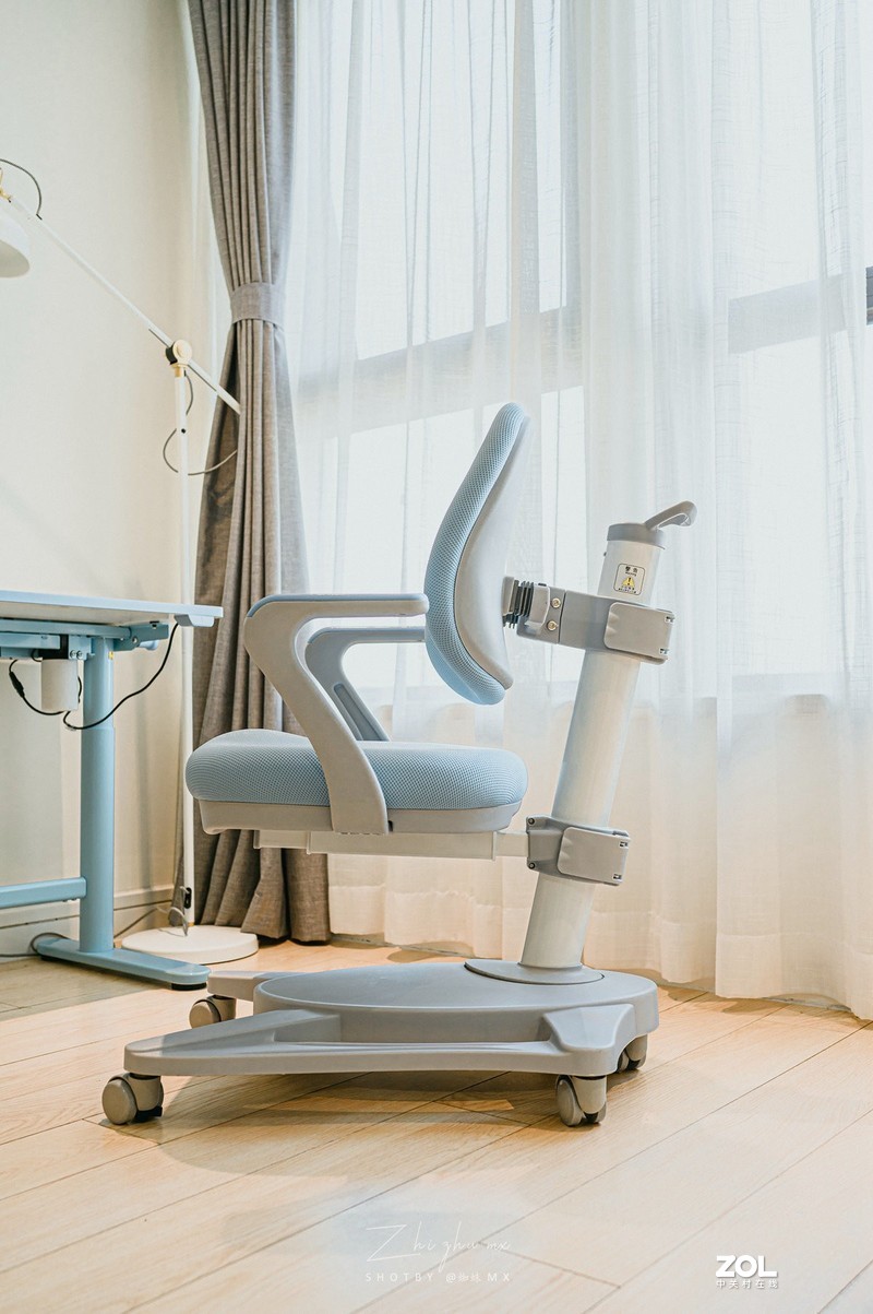 有孩子必买系列：你知道学习桌怎么选吗？乐歌电动儿童学习桌分享