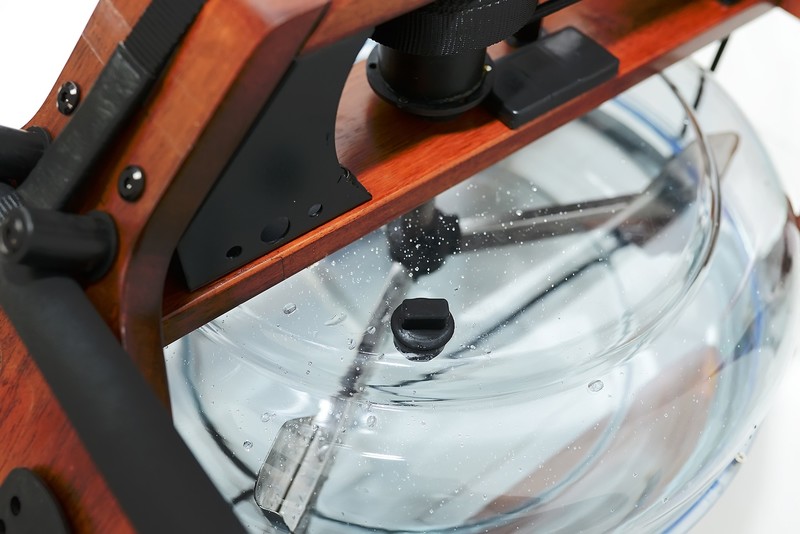 入圈华为HiLink 智联的野小兽划船机，香不香？美女来给真相了