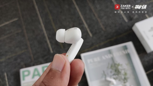 满载诚意之作，不负青年良品，魅蓝Blus主动降噪耳机体验