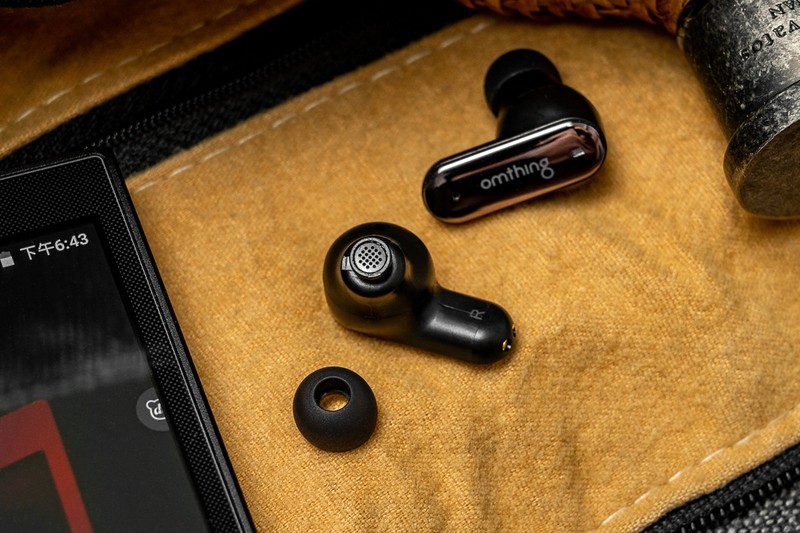不到500元，你能想的功能它都有，omthing AirFree 2蓝牙耳机体验