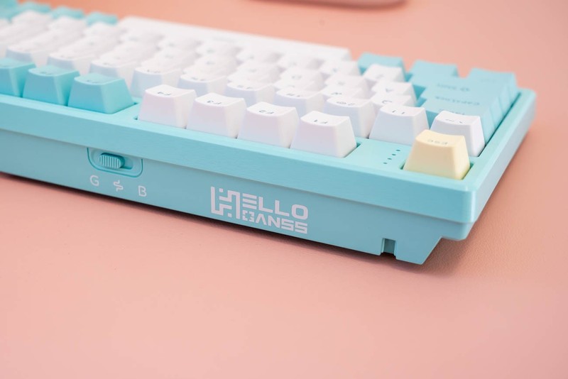 HELLO GANSS HS 98T三模机械键盘评测：高颜值，这就是我想要的键盘