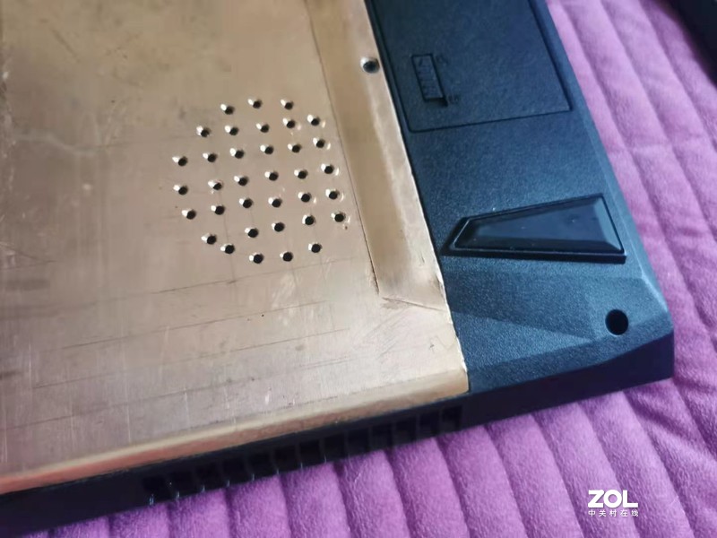 神舟笔记本散热改装，纯铜后盖降温真好