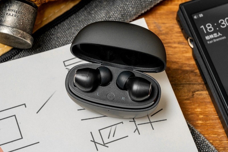 不到500元，你能想的功能它都有，omthing AirFree 2蓝牙耳机体验