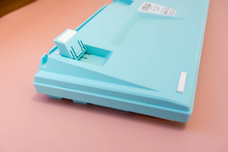 HELLO GANSS HS 98T三模机械键盘评测：高颜值，这就是我想要的键盘