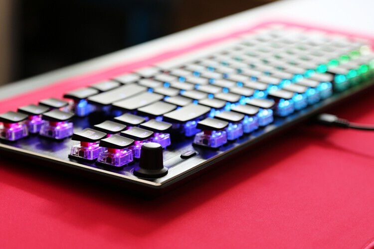 2020年最美机械键盘：冰豹Vulcan TKL超薄机械键盘体验 瓦肯TKL