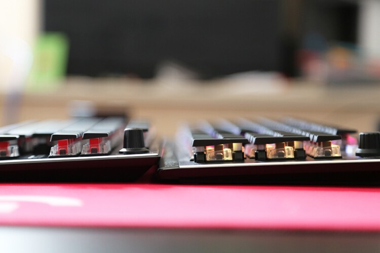 2020年最美机械键盘：冰豹Vulcan TKL超薄机械键盘体验 瓦肯TKL