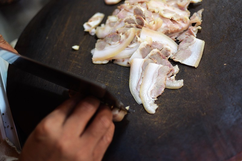 纯手工锻打 67层钢锻造 好身手大马士革切片刀