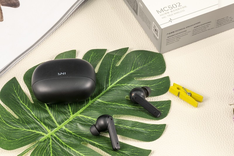 舒服到想跑步上班，主动降噪和音质起飞，国货硕美科MC502