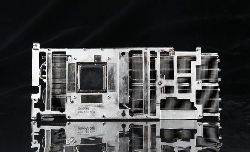 久等了，RTX 3090 HOF 今日上架！开箱评测也来了