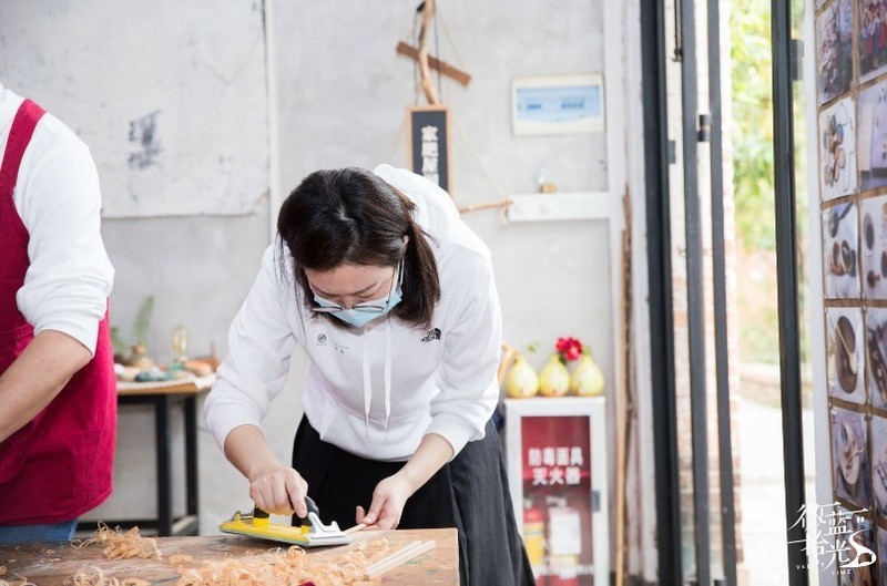 远离都市喧嚣，投身青山绿水——别克微蓝7纯电SUV体验记