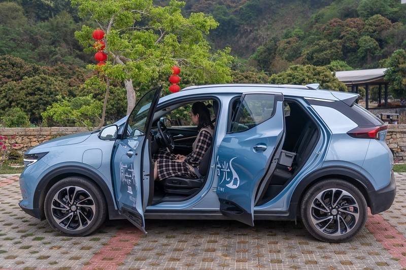 远离都市喧嚣，投身青山绿水——别克微蓝7纯电SUV体验记