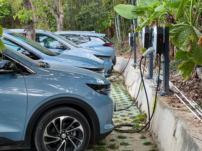 远离都市喧嚣，投身青山绿水——别克微蓝7纯电SUV体验记