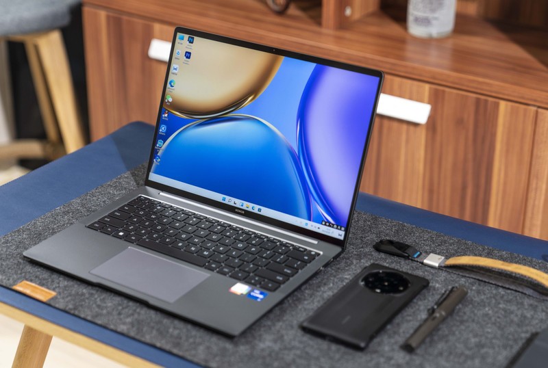 堪称科技美学新标杆的多屏协同笔记本：荣耀MagicBook V 14深度体验