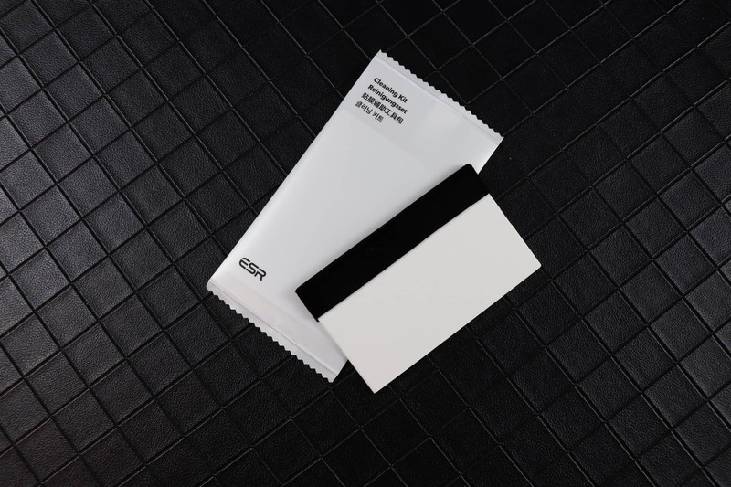 亿色ipad平板膜，保护套：手感好，使用方便