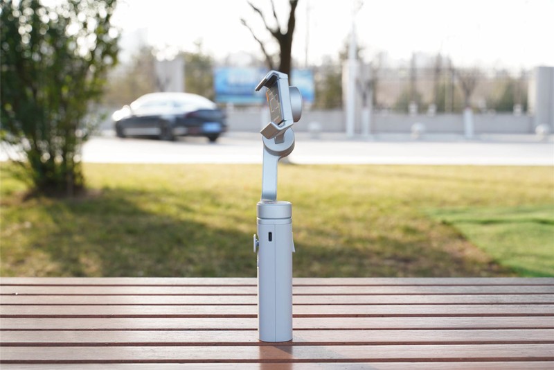 Capture π评测: 抖音APP也能追踪的折叠手机云台