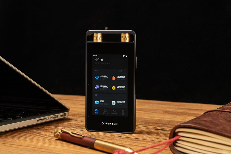 行业内首发离线转写，虚有其表还是物有所值，讯飞智能录音笔SR502深度体验