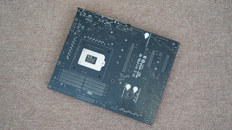 赛博朋克2077来袭，RTX3060Ti打造的万元神机效果究竟如何？