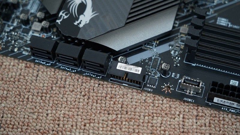 赛博朋克2077来袭，RTX3060Ti打造的万元神机效果究竟如何？