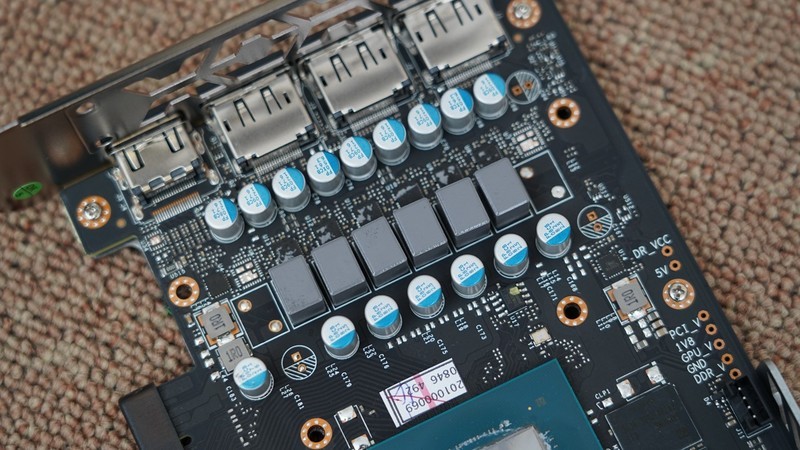 赛博朋克2077来袭，RTX3060Ti打造的万元神机效果究竟如何？