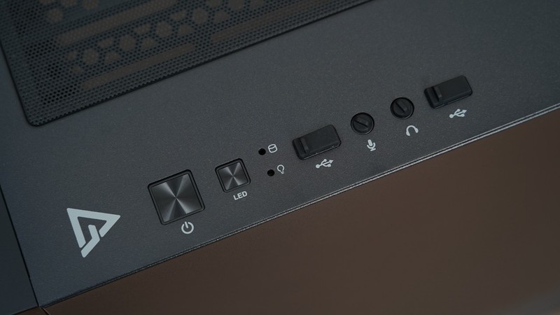 赛博朋克2077来袭，RTX3060Ti打造的万元神机效果究竟如何？