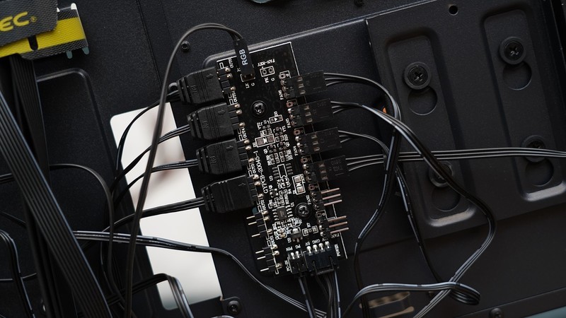 赛博朋克2077来袭，RTX3060Ti打造的万元神机效果究竟如何？