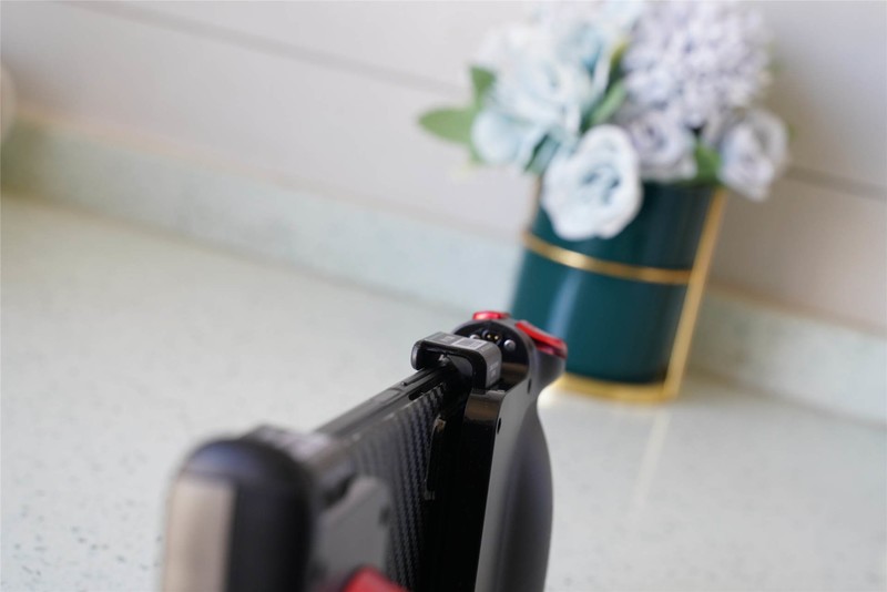 简化操作提升胜率，北通G2评测：带你轻松开黑吃鸡