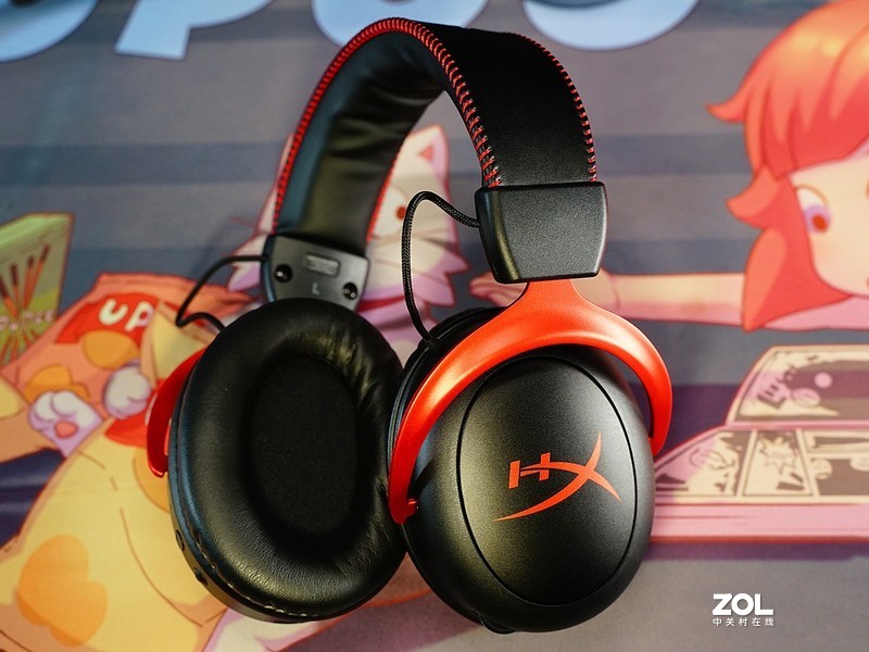 不折腾不快乐，再玩各种桌面好物，显示器、键鼠、耳机、充电器等等全都有