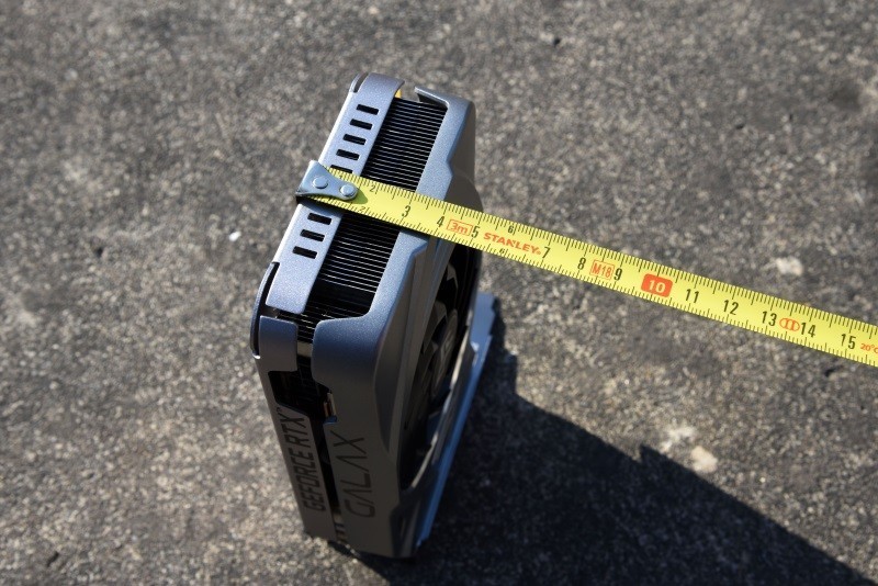 虽然身材小但是性能也一点也不少---影驰金属大师 GEFORCE RTX 3060 Mini(FG)装机体验