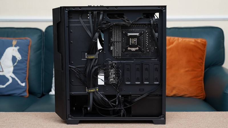 赛博朋克2077来袭，RTX3060Ti打造的万元神机效果究竟如何？