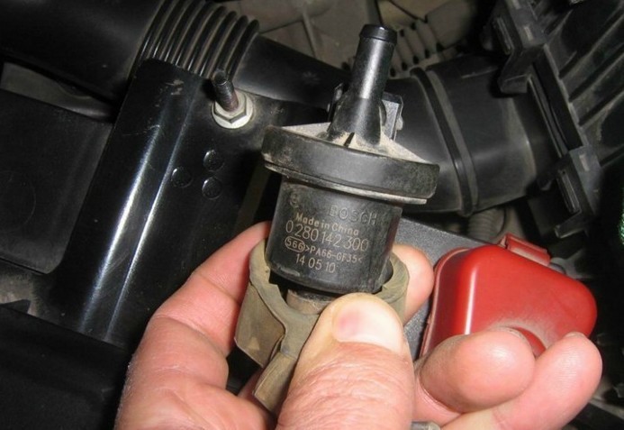 如何判断碳罐电磁阀的好与坏？读完这篇就懂了