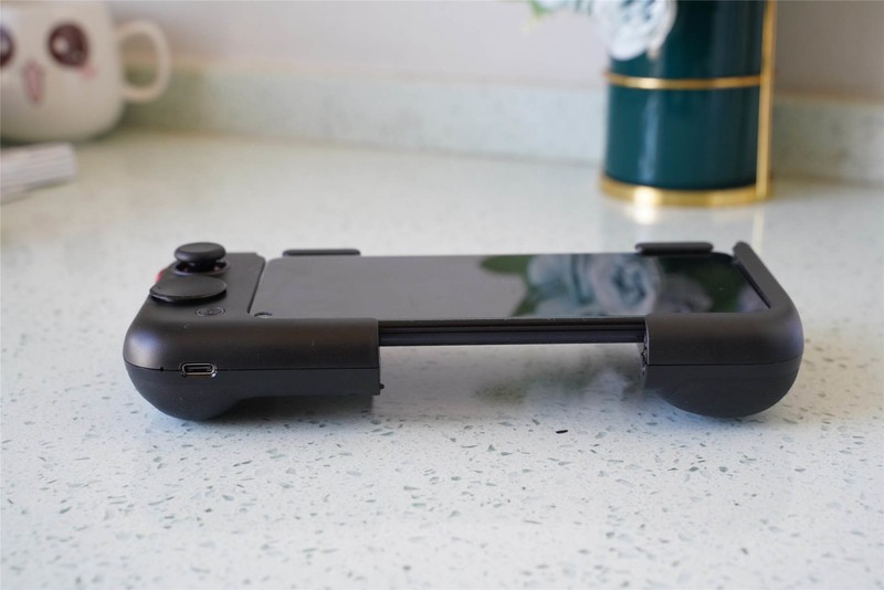 简化操作提升胜率，北通G2评测：带你轻松开黑吃鸡