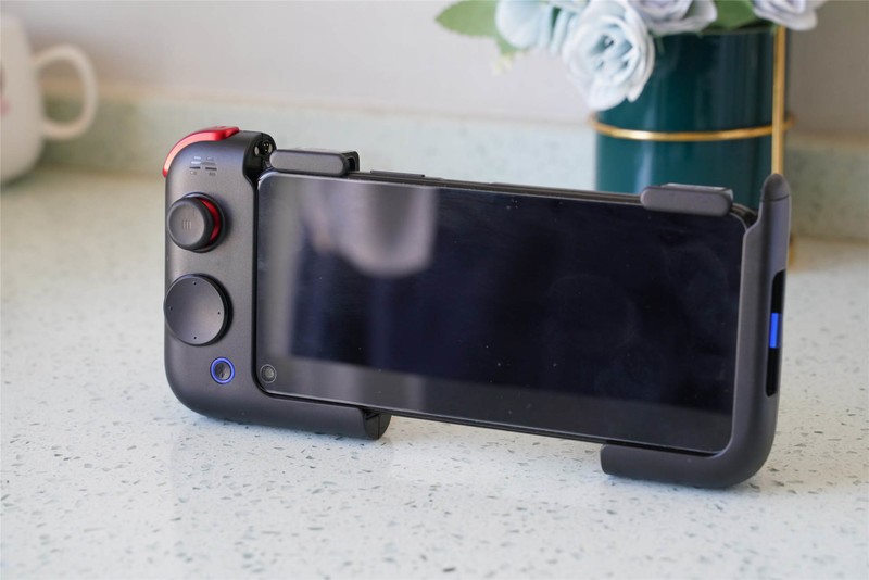 简化操作提升胜率，北通G2评测：带你轻松开黑吃鸡