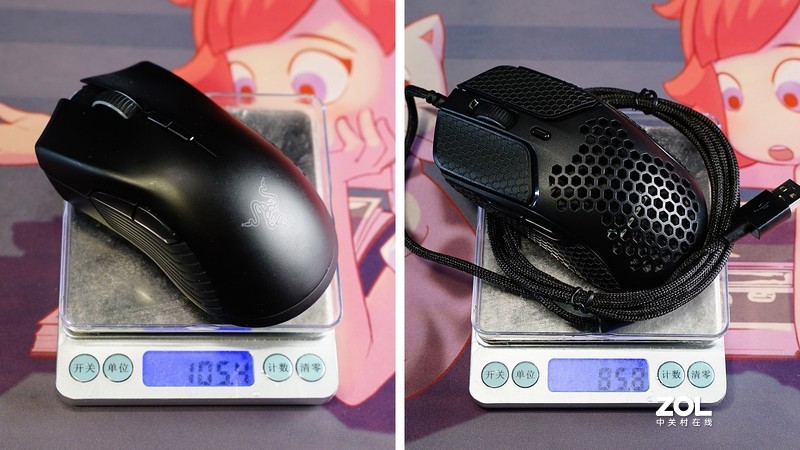 不折腾不快乐，再玩各种桌面好物，显示器、键鼠、耳机、充电器等等全都有