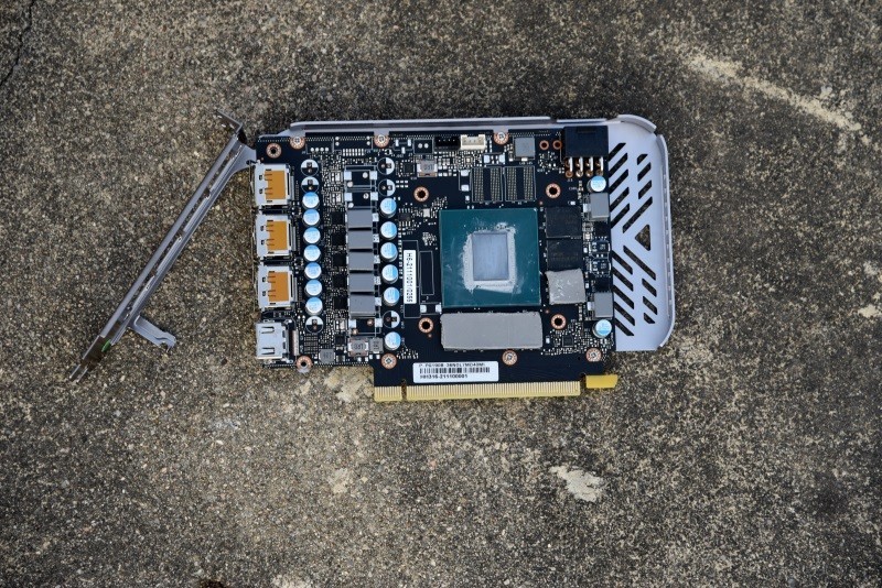 虽然身材小但是性能也一点也不少---影驰金属大师 GEFORCE RTX 3060 Mini(FG)装机体验