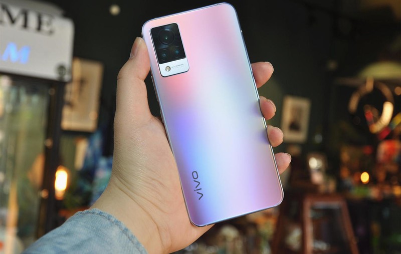 vivo S9测评：自拍性能全面升维，轻薄旗舰岂止于美