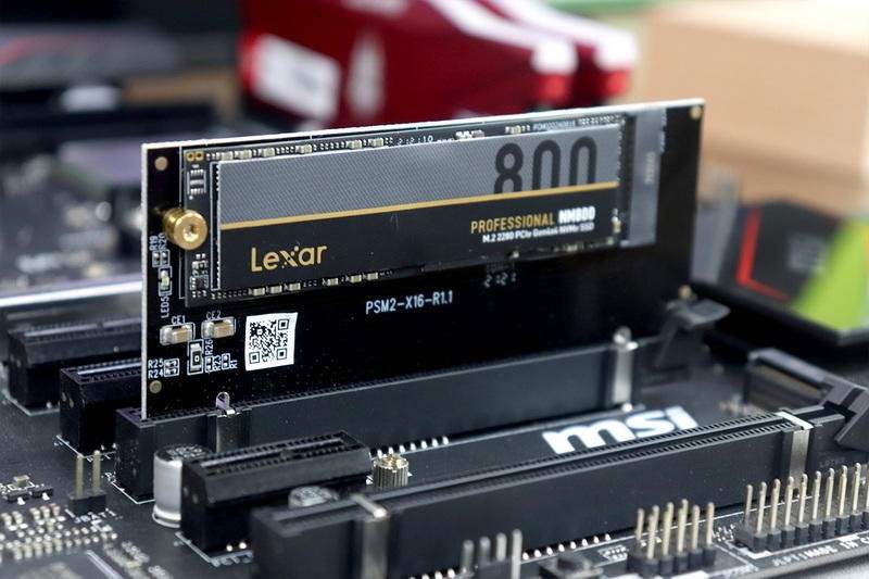 M.2 SSD全盘数据对拷新思路，不必费劲拆装，一张转接卡解决问题