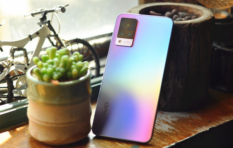 vivo S9测评：自拍性能全面升维，轻薄旗舰岂止于美