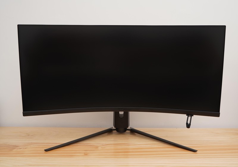 大屏沉浸就是爽 微星月神Optix MPG343CQR体验